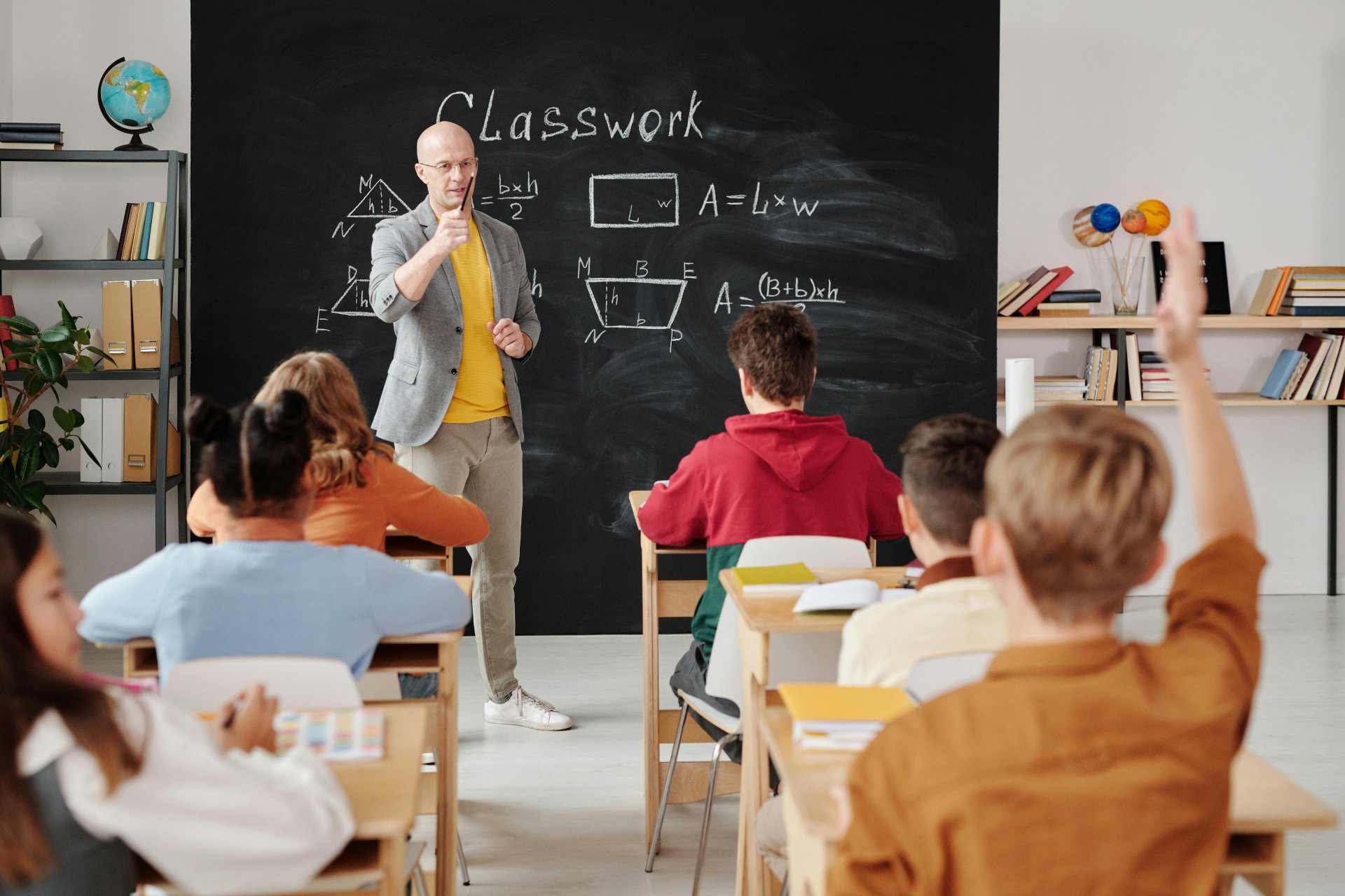 How to Use a Random Name Picker for Fair Classroom Selection