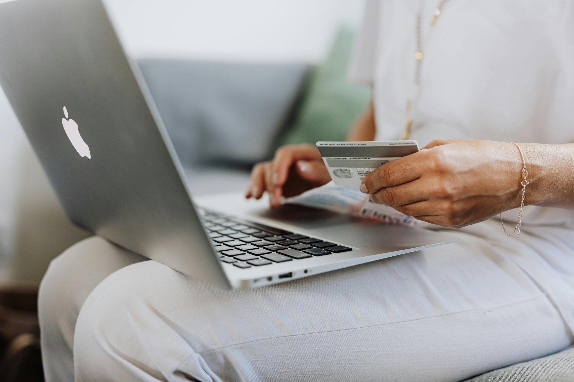 Online subscription payment
