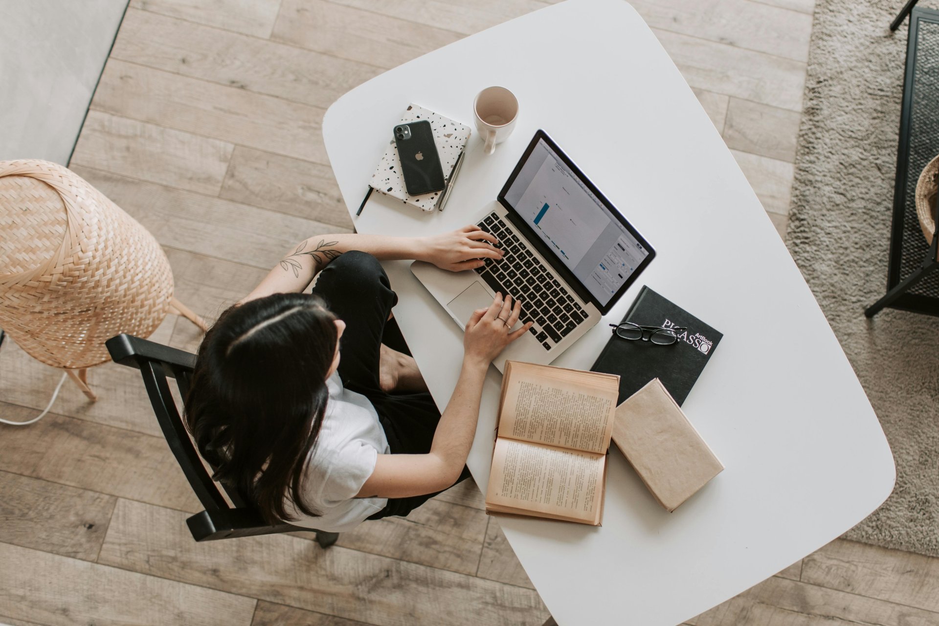 Top 5 DocuSign Alternatives for Freelancers in 2025 (All Free)