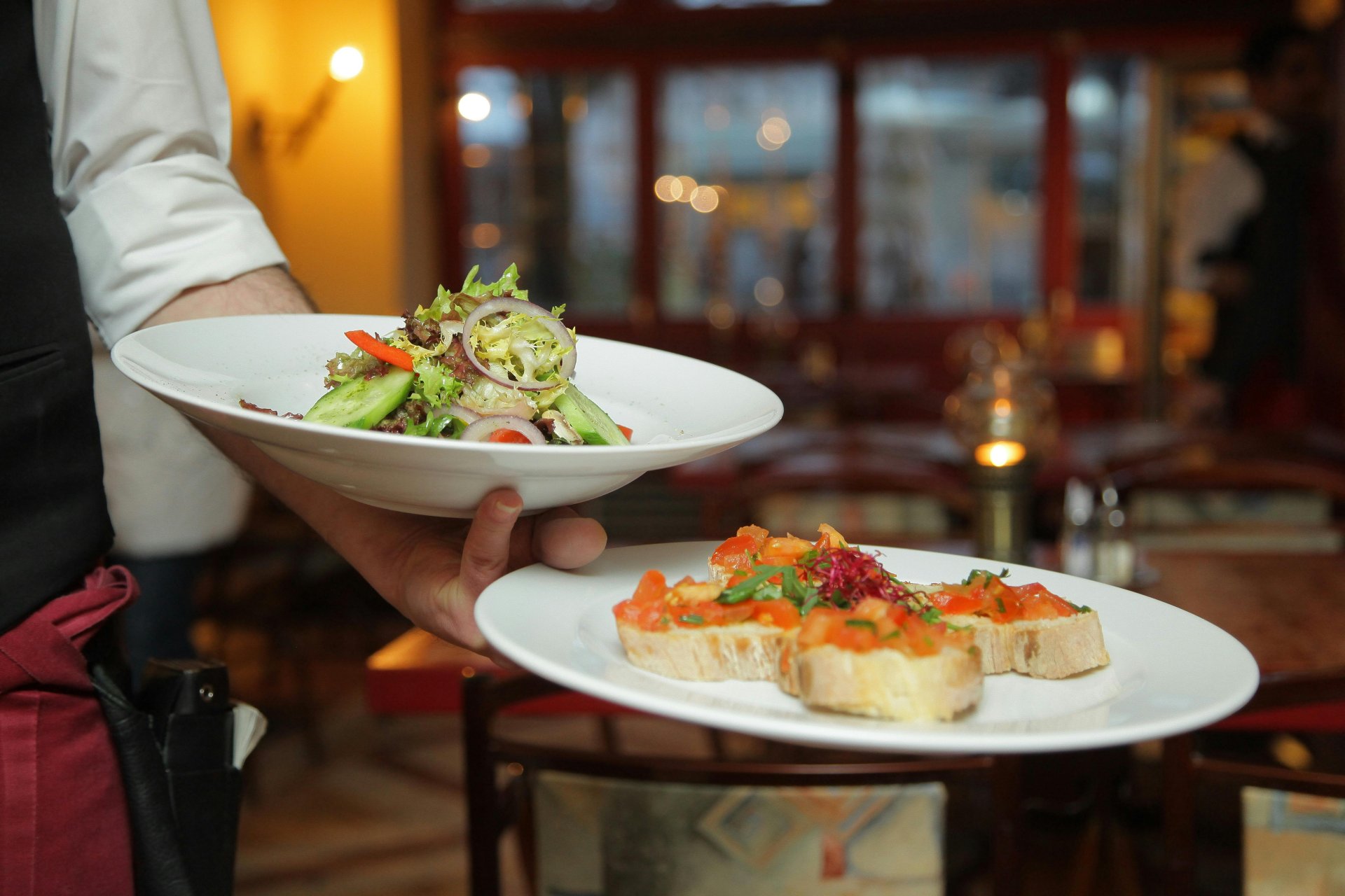 Restaurant QR Menus: The $0/Month Setup vs the $200/Month Services (What You Actually Need)